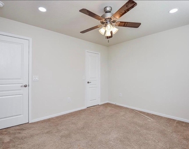 5354 Rue Dela Croix Drive - Photo Thumbnail 18