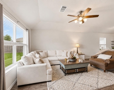 18614 Porthaven Rose Lane - Photo Thumbnail 14