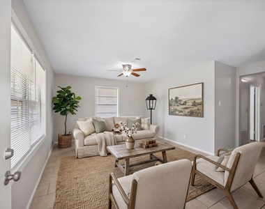 10214 Torrington Lane - Photo Thumbnail 2