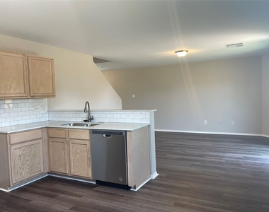 19819 Creston Cove Court - Photo Thumbnail 6