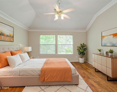 18223 Heathridge Lane - Photo Thumbnail 34