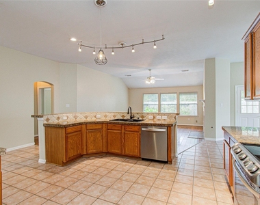 18223 Heathridge Lane - Photo Thumbnail 16
