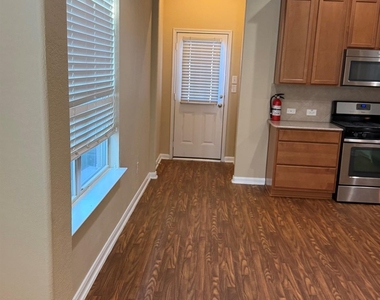 12918 Fenland Field Lane - Photo Thumbnail 12