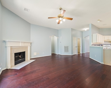 5827 Willow Park Drive - Photo Thumbnail 12