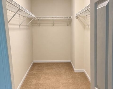 482 Fredericksburg Street Sw - Photo Thumbnail 10