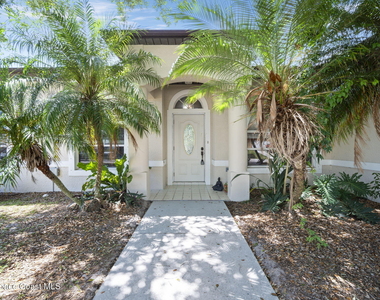 1724 Barker Street Ne - Photo Thumbnail 1