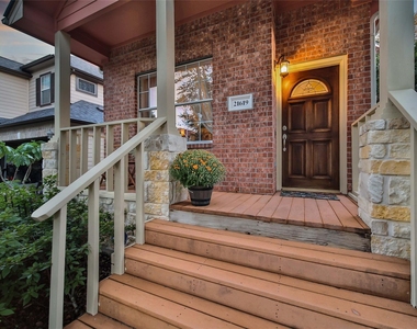 21619 Spring Vine Lane - Photo Thumbnail 3