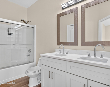 5393 Outlook Drive - Photo Thumbnail 20