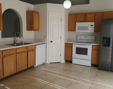 1353 Ran Road Se - Photo Thumbnail 3