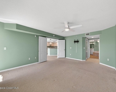 8903 Laguna Lane - Photo Thumbnail 18