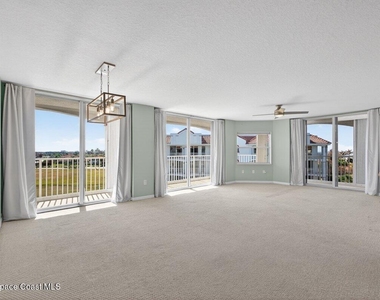 8903 Laguna Lane - Photo Thumbnail 15