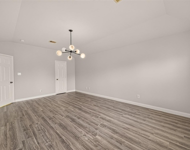 12819 Wisteria Park Drive - Photo Thumbnail 39