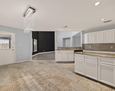 12819 Wisteria Park Drive - Photo Thumbnail 19
