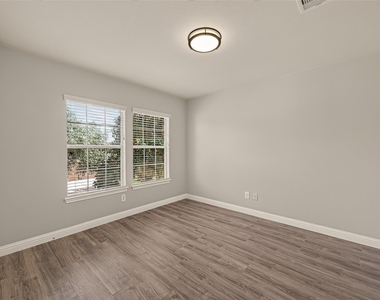 12819 Wisteria Park Drive - Photo Thumbnail 28