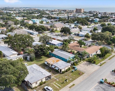 114 Buchanan Avenue - Photo Thumbnail 29