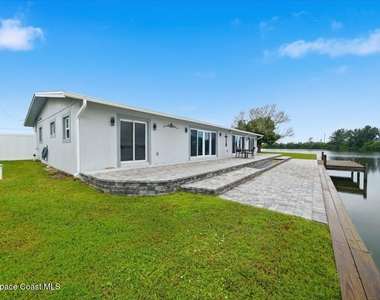 415 Island Drive - Photo Thumbnail 31