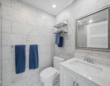 415 Island Drive - Photo Thumbnail 36