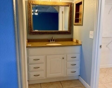 307 Lisa Road Ne - Photo Thumbnail 24