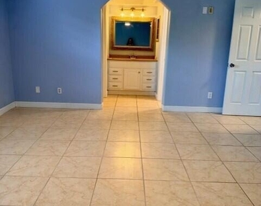307 Lisa Road Ne - Photo Thumbnail 22