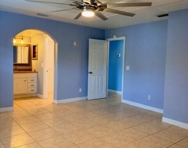307 Lisa Road Ne - Photo Thumbnail 21