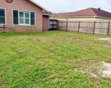307 Lisa Road Ne - Photo Thumbnail 33
