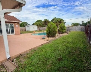 307 Lisa Road Ne - Photo Thumbnail 37
