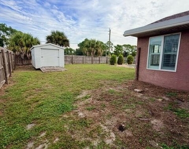 307 Lisa Road Ne - Photo Thumbnail 34