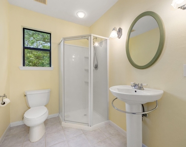 215 Caleta Circle - Photo Thumbnail 34