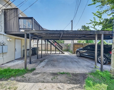 210 W 13th Street - Photo Thumbnail 32