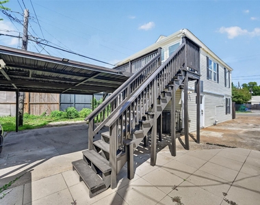 210 W 13th Street - Photo Thumbnail 34