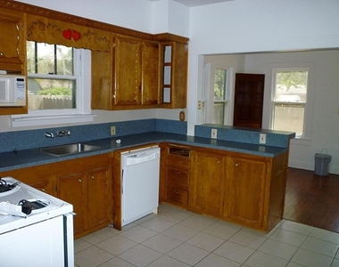 316 S Nugent Street - Photo Thumbnail 5