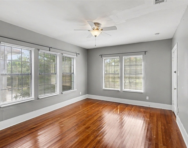 5121 Polk Street - Photo Thumbnail 3