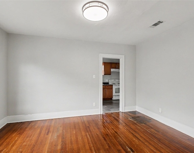 5121 Polk Street - Photo Thumbnail 6