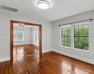 5121 Polk Street - Photo Thumbnail 5