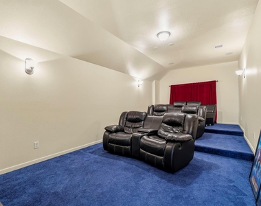3023 London Lane - Photo Thumbnail 34