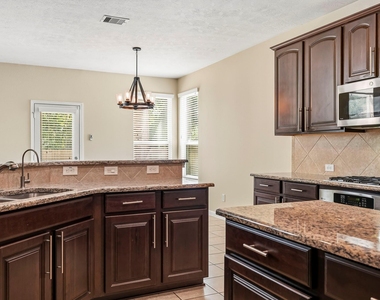 3023 London Lane - Photo Thumbnail 16