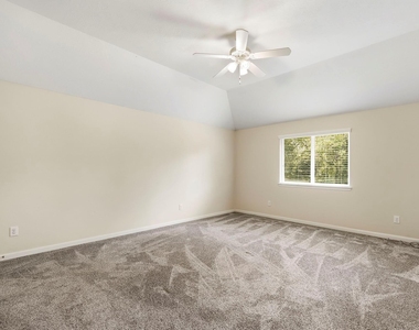 3023 London Lane - Photo Thumbnail 40