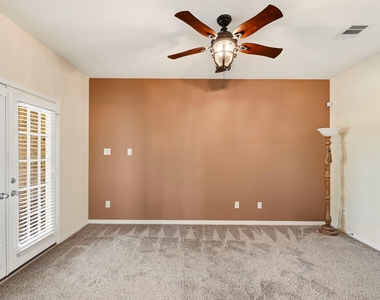 3023 London Lane - Photo Thumbnail 12