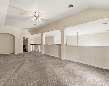 3023 London Lane - Photo Thumbnail 33