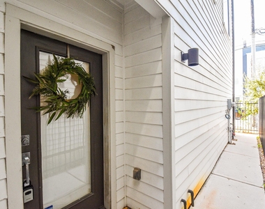 3315 Cline Street - Photo Thumbnail 1