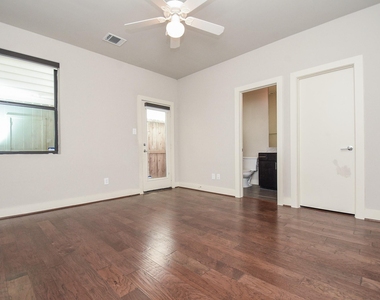 3315 Cline Street - Photo Thumbnail 6