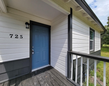 725 Cahill Road - Photo Thumbnail 40