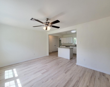 725 Cahill Road - Photo Thumbnail 4