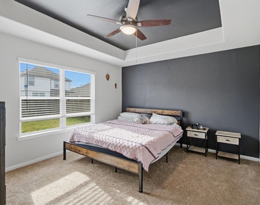 5315 Brooklyn Rose Drive - Photo Thumbnail 6