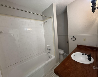 1317 Sneed Drive - Photo Thumbnail 15