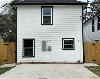 8215 Crestview Drive - Photo Thumbnail 1