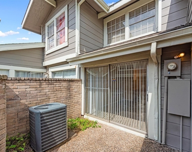 6315 Cattails Lane - Photo Thumbnail 28