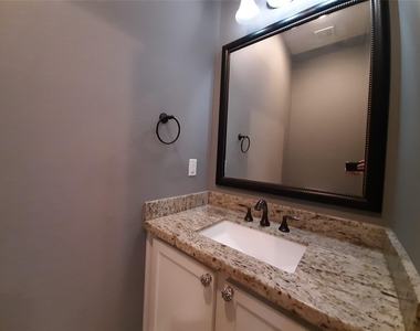 1520 Nashua Street - Photo Thumbnail 3