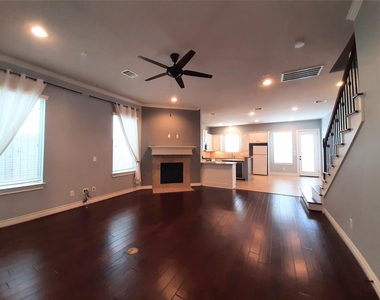 1520 Nashua Street - Photo Thumbnail 4