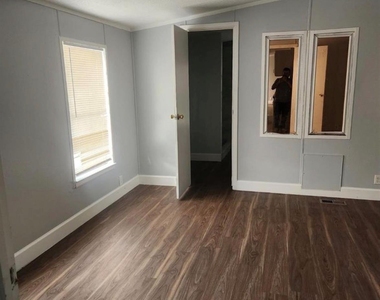 3614 Cedar Street - Photo Thumbnail 1